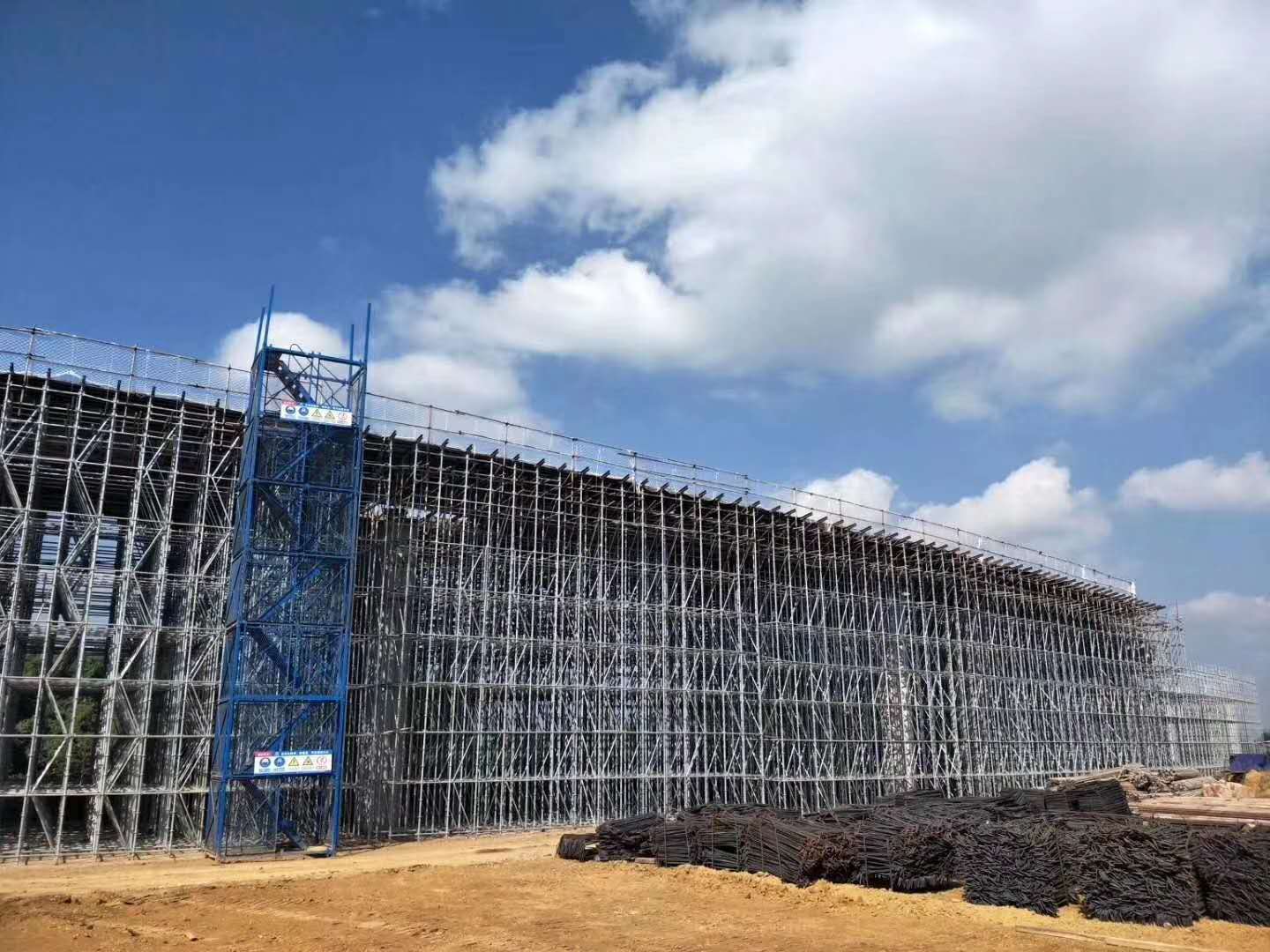 盤扣腳手架搭建周期短，經(jīng)濟(jì)效益好！